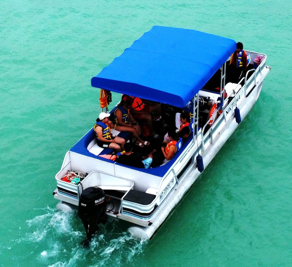 Tour compartido por la laguna de Bacalar con Garmuz desde Chetumal