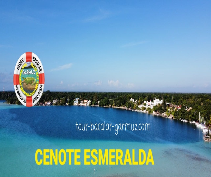 Cenote de Esmeraldas en Bacalar